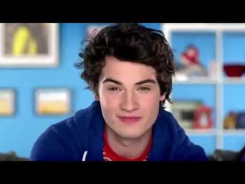 Trailer 9